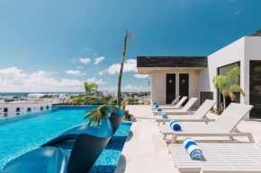 Cozy Studio Pool and Roof Lounge Beach 5 Blocks